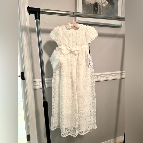 PIPPA & JULIE Baby Girls' Christening Gown Set, - Picture 4 of 8